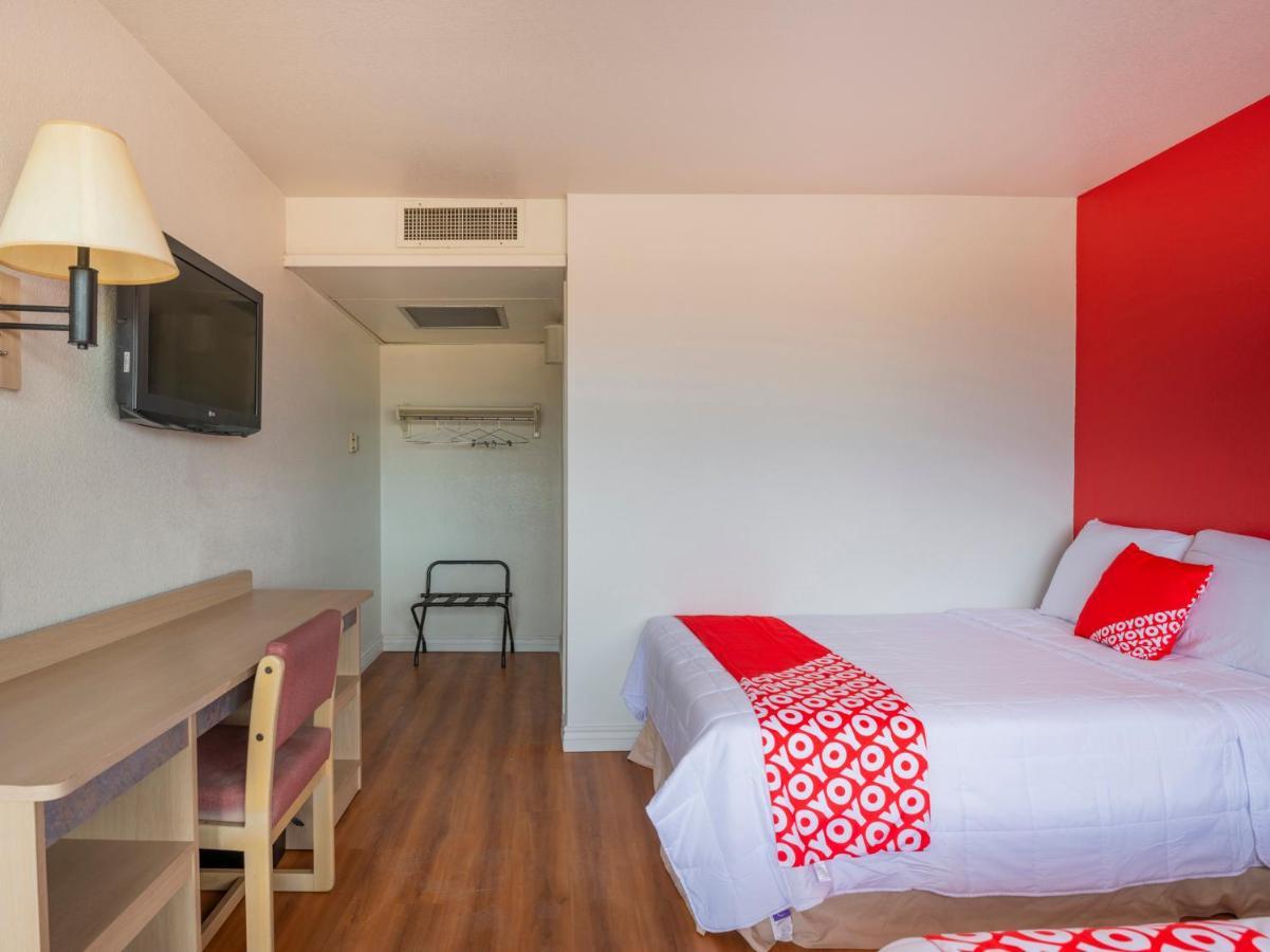 Oyo Hotel Willcox Buitenkant foto