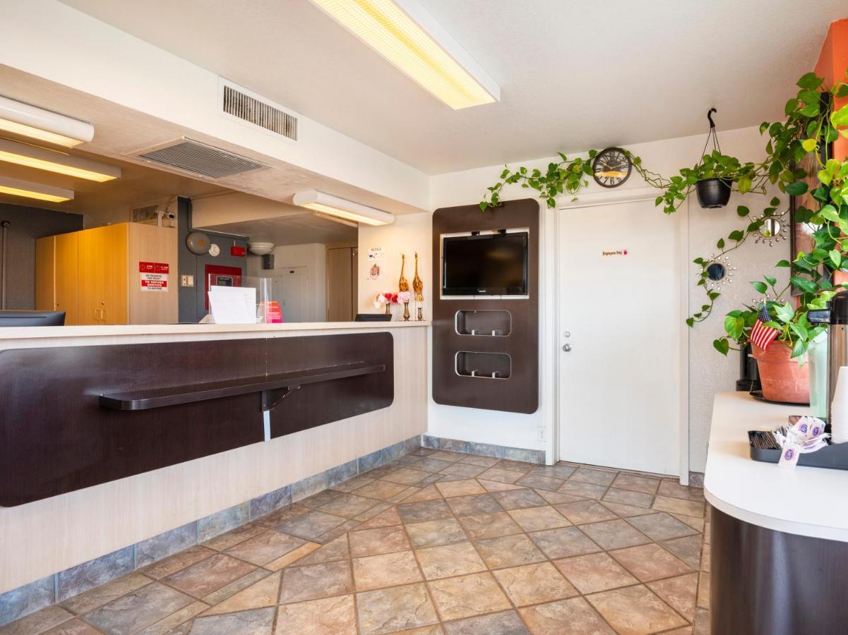 Oyo Hotel Willcox Buitenkant foto