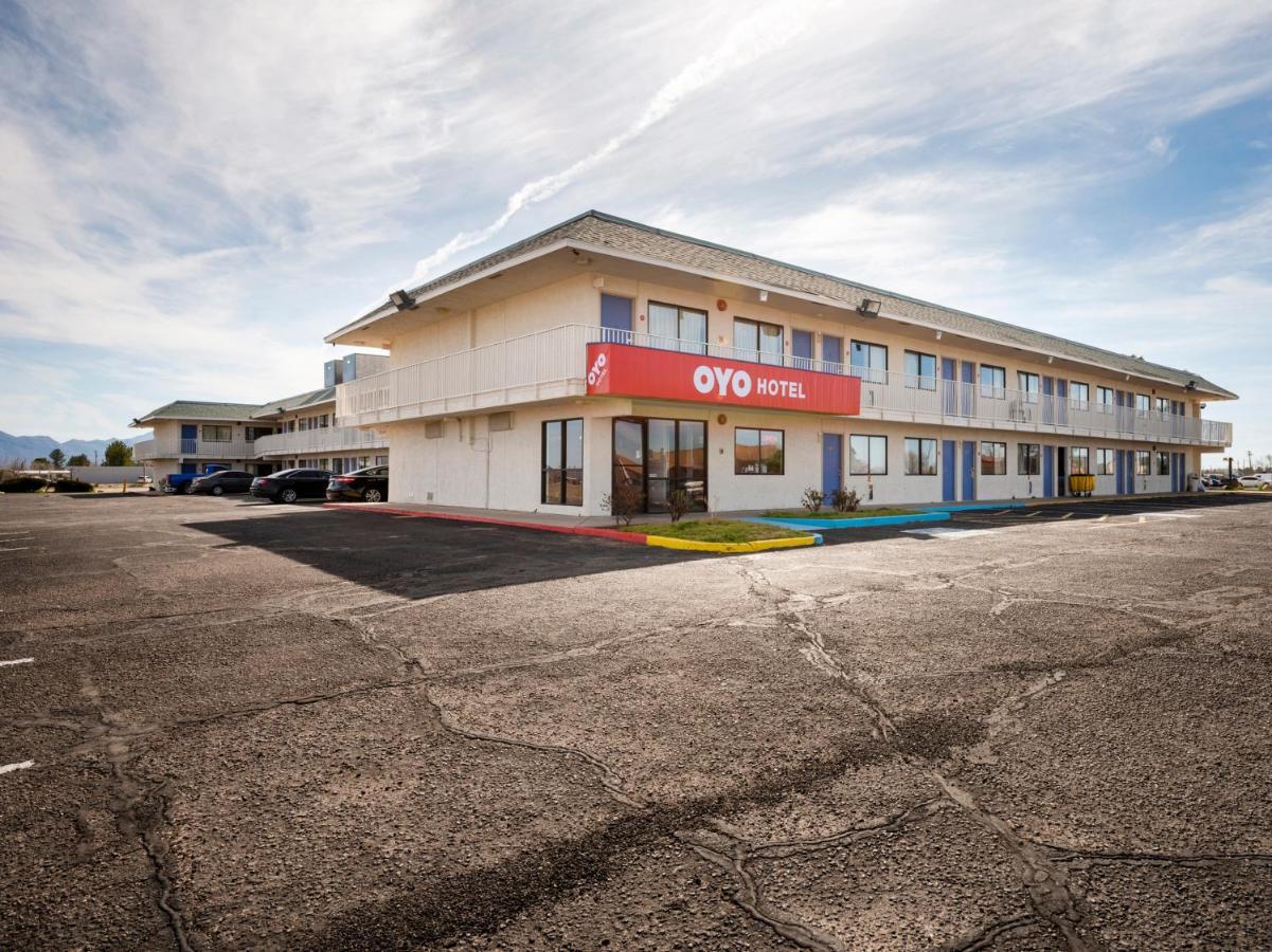 Oyo Hotel Willcox Buitenkant foto